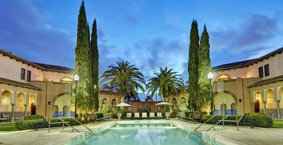 Valentine’s Day Travel Deals Valentine’s Day Travel Deals