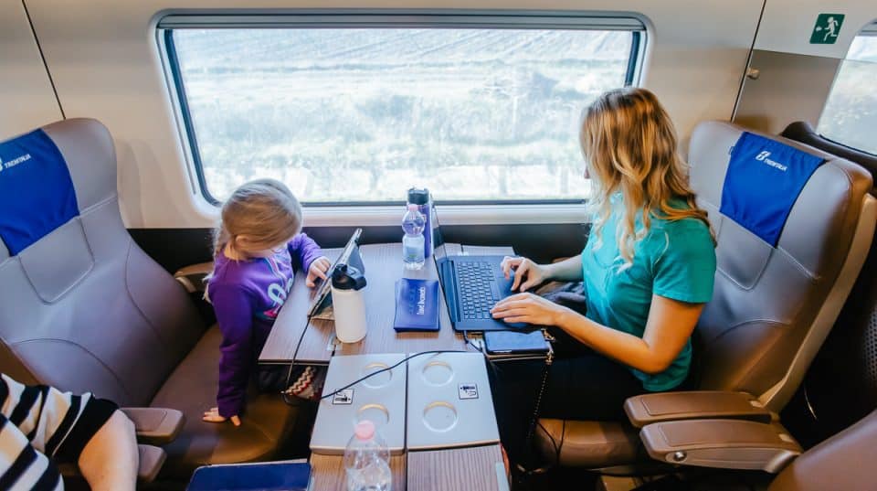 Tips For Traveling Via Railroads In Europe Tips For Traveling Via Railroads In Europe