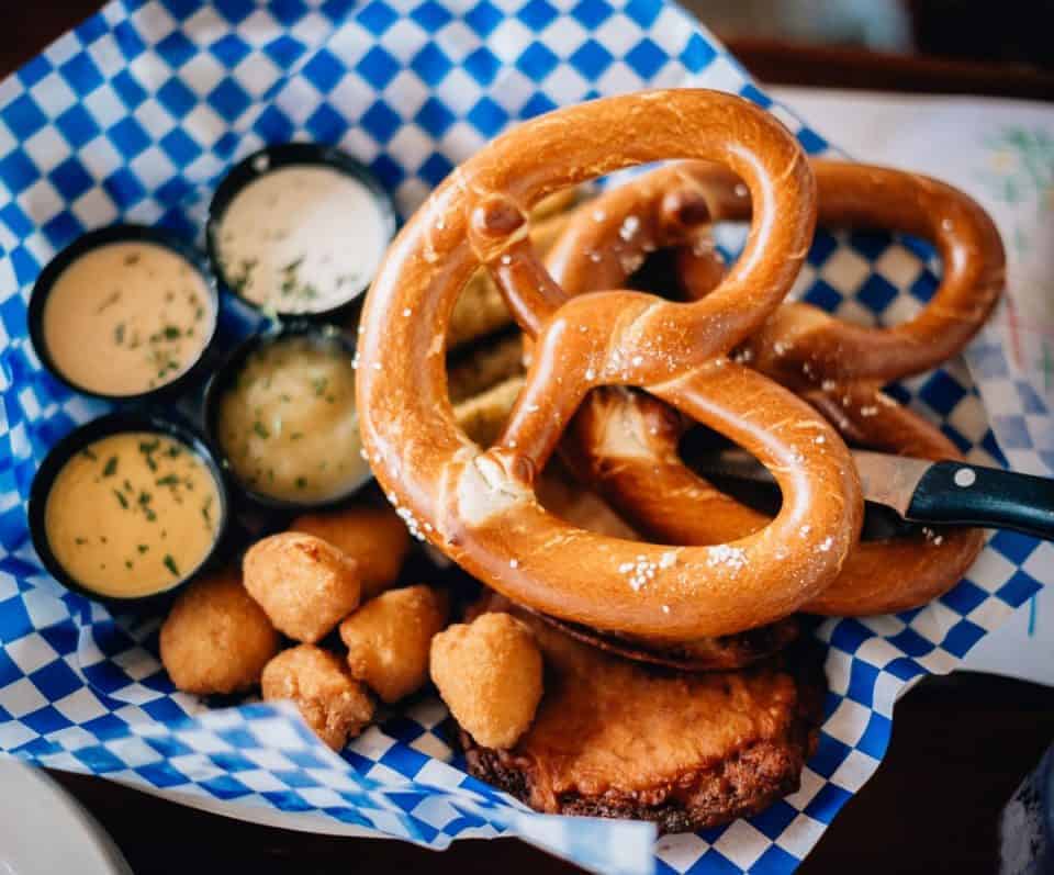 Where To Eat & Stay In Pittsburgh Where To Eat & Stay In Pittsburgh