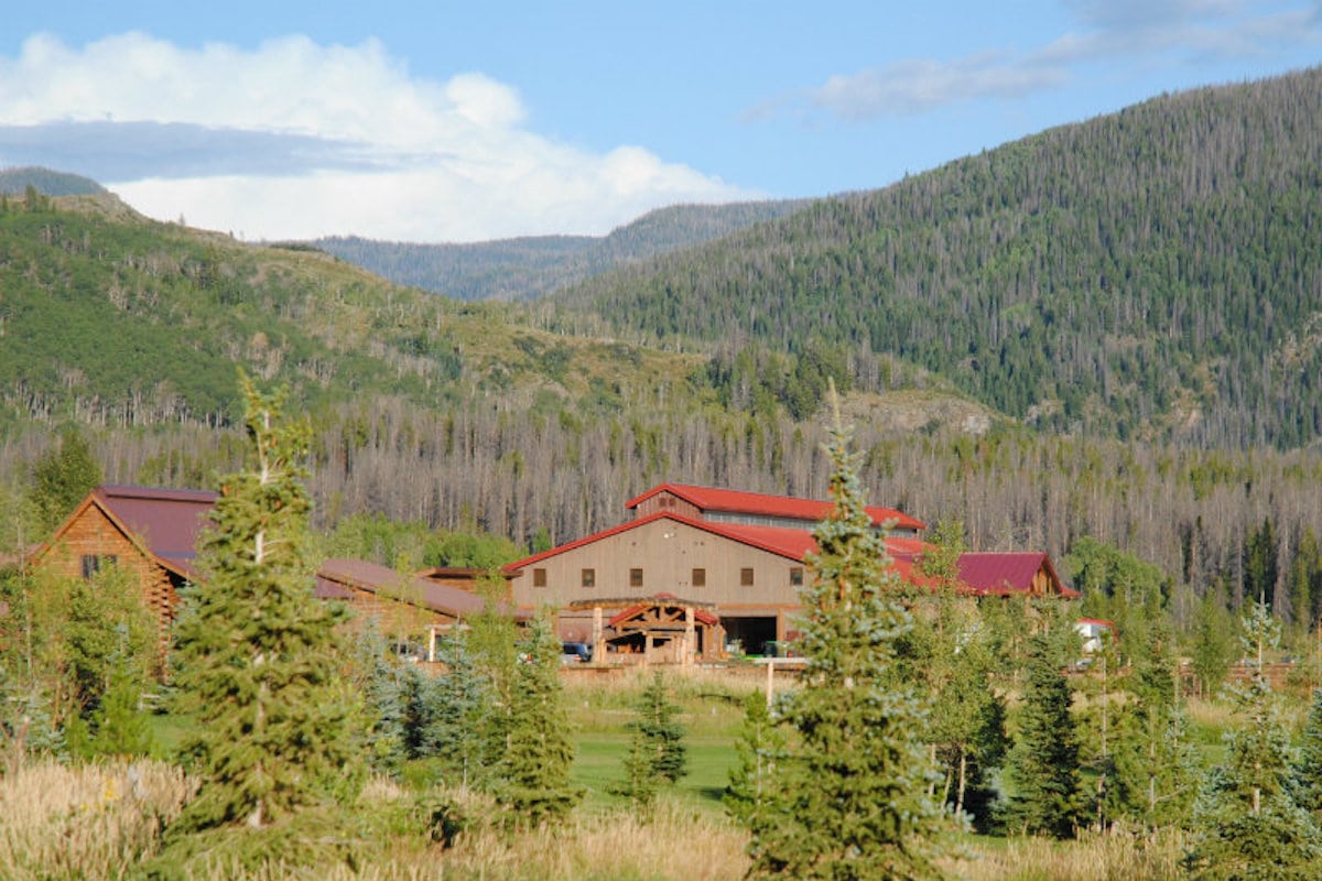 every-avenue-travel-all-inclusive-family-resort