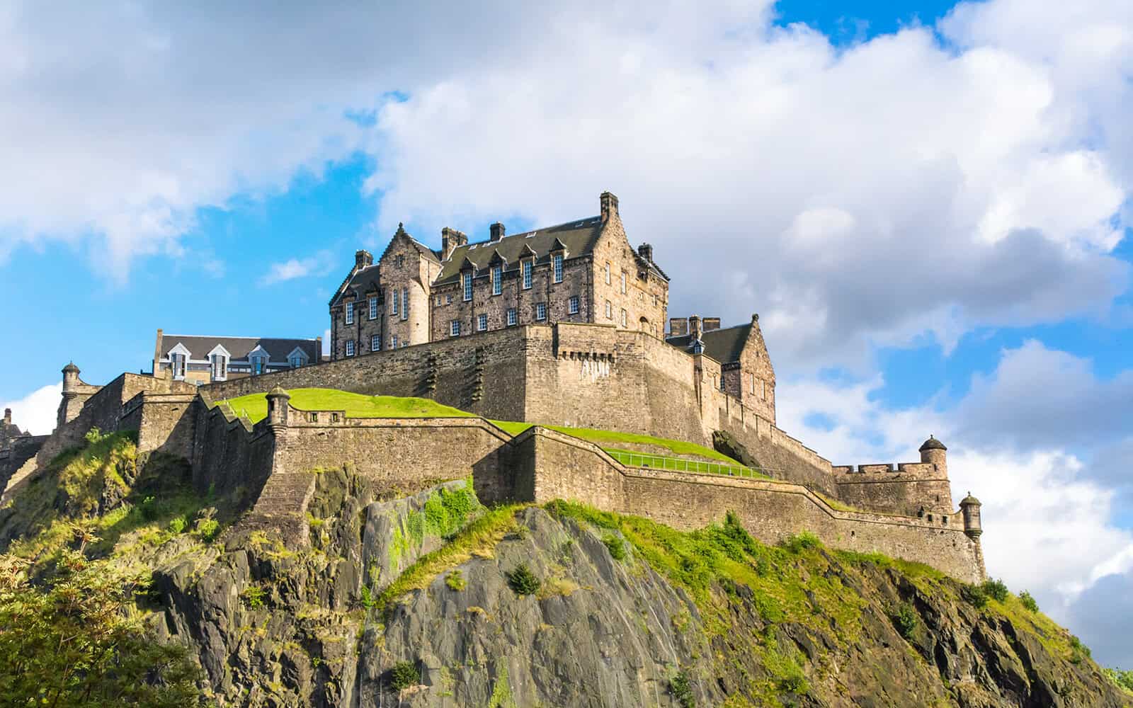 Secrets of Edinburgh's Royal Mile